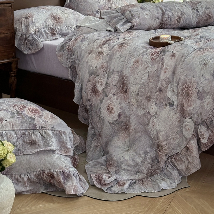 91家纺网 家纺一手货源 找家纺 木楌家居2025新款法式油画风全棉双层皱皱纱四件套 山谷幽