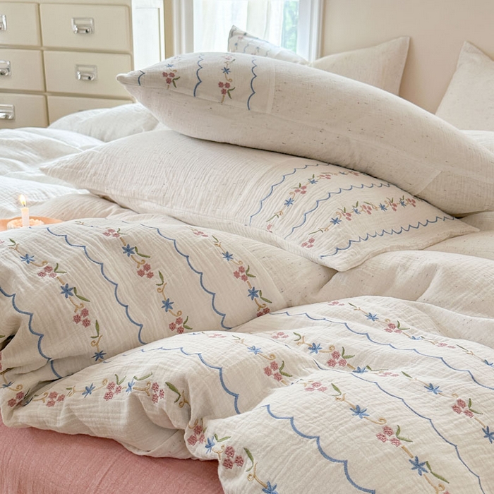 91家纺网 家纺一手货源 找家纺 木楌家居2025新款全棉彩点皱皱纱绣花四件套 星柠微糖