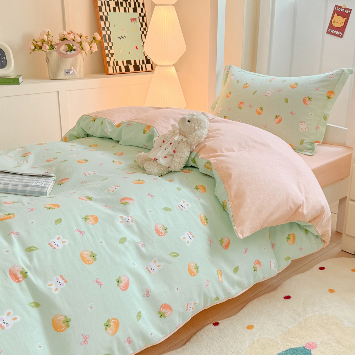 91家纺网 家纺一手货源 找家纺 优姿家纺 2025新款A类13372全棉纯棉学生宿舍三件套上下铺三件套 果觅兔