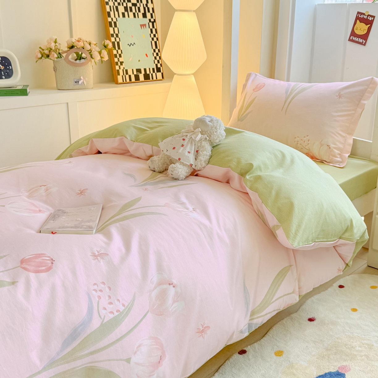 91家纺网 家纺一手货源 找家纺 优姿家纺 2025新款A类13372全棉纯棉学生宿舍三件套上下铺三件套 花町物语