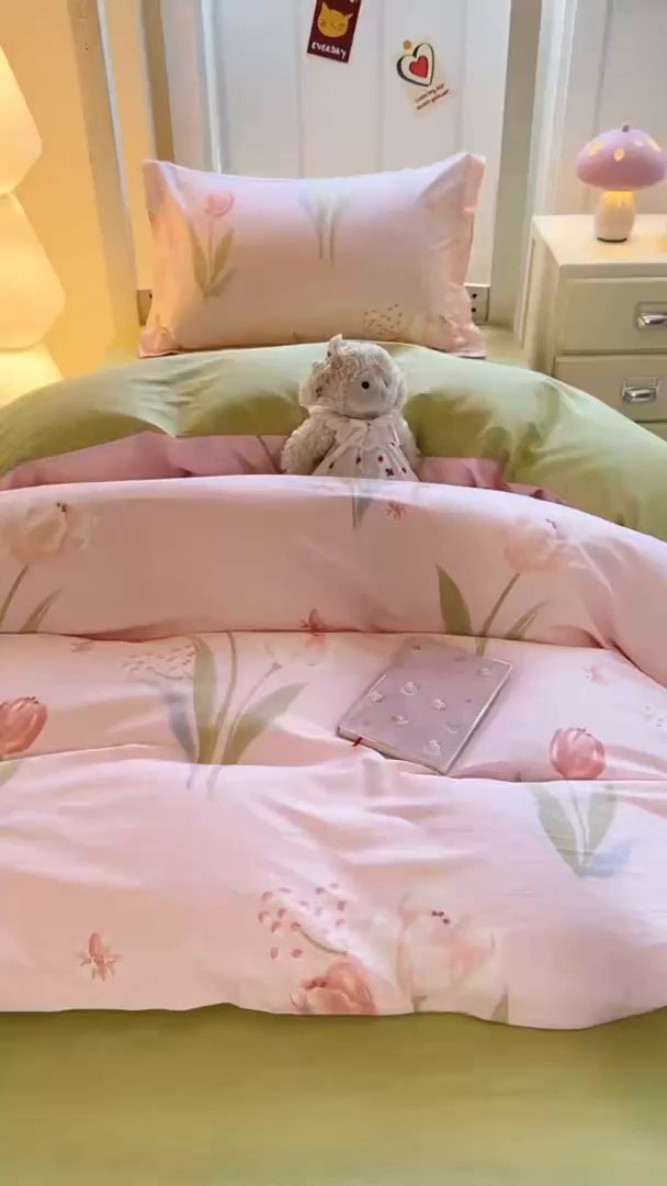 91家纺网 家纺一手货源 找家纺 优姿家纺 2025新款A类13372全棉纯棉学生宿舍三件套上下铺三件套 花町物语