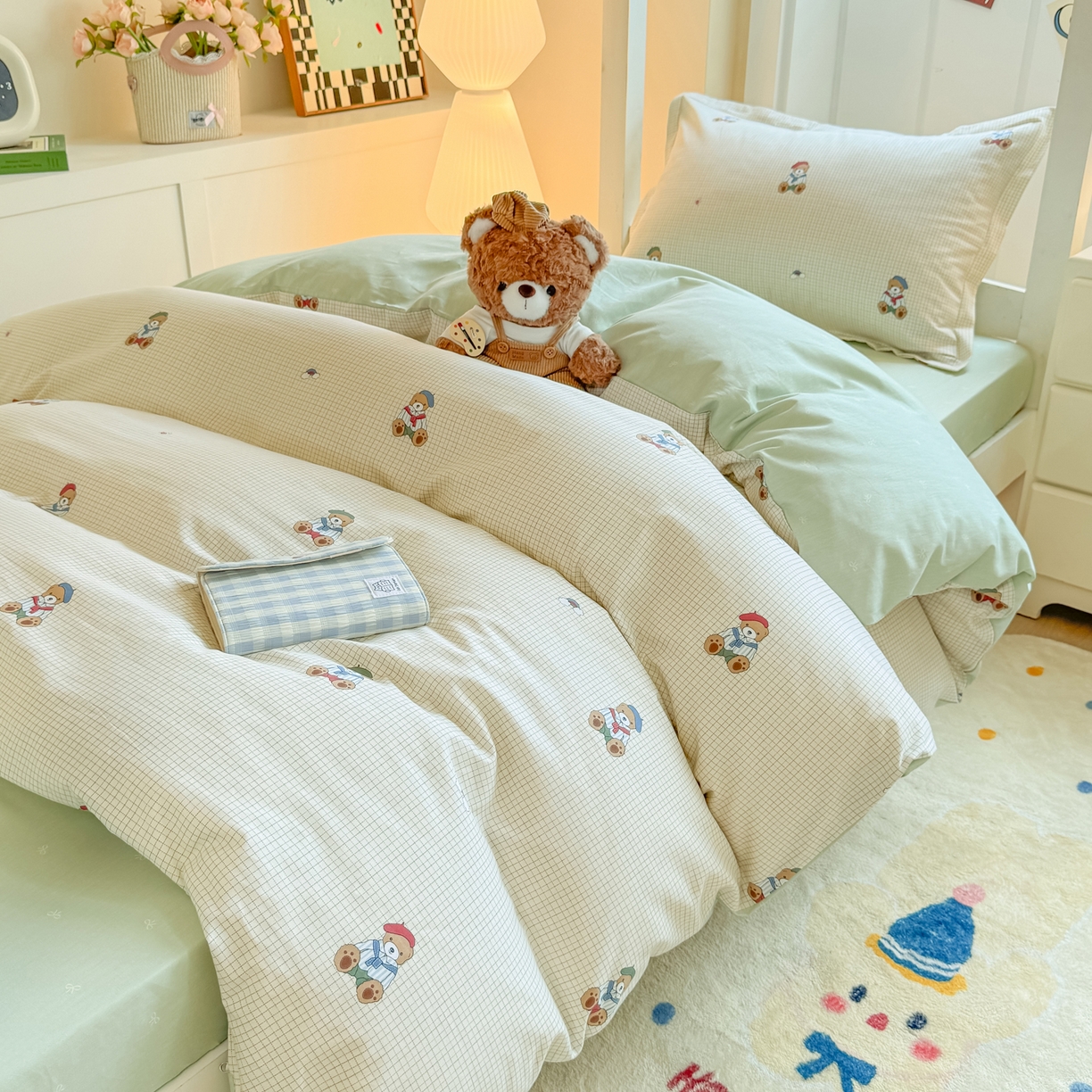 91家纺网 家纺一手货源 找家纺 优姿家纺 2025新款A类13372全棉纯棉学生宿舍三件套上下铺三件套 克利小熊