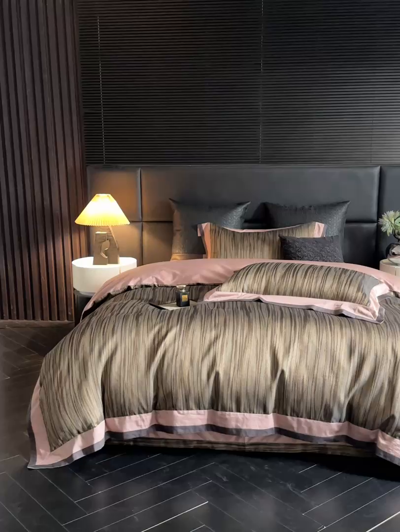 91家纺网 家纺一手货源 找家纺 （总）鑫豪家纺2025新款高精密色织提花双股全棉四件套-夜曲