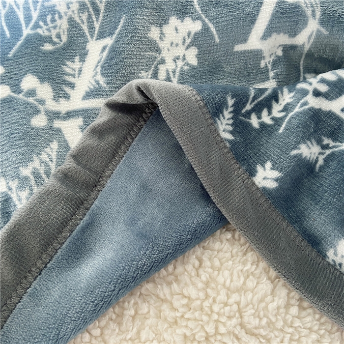 91家纺网 家纺一手货源 找家纺 卡奥2025AB版云貂绒毛毯直播爆款法莱绒休闲盖毯沙发毯午睡毯空调毯子 蓝雾