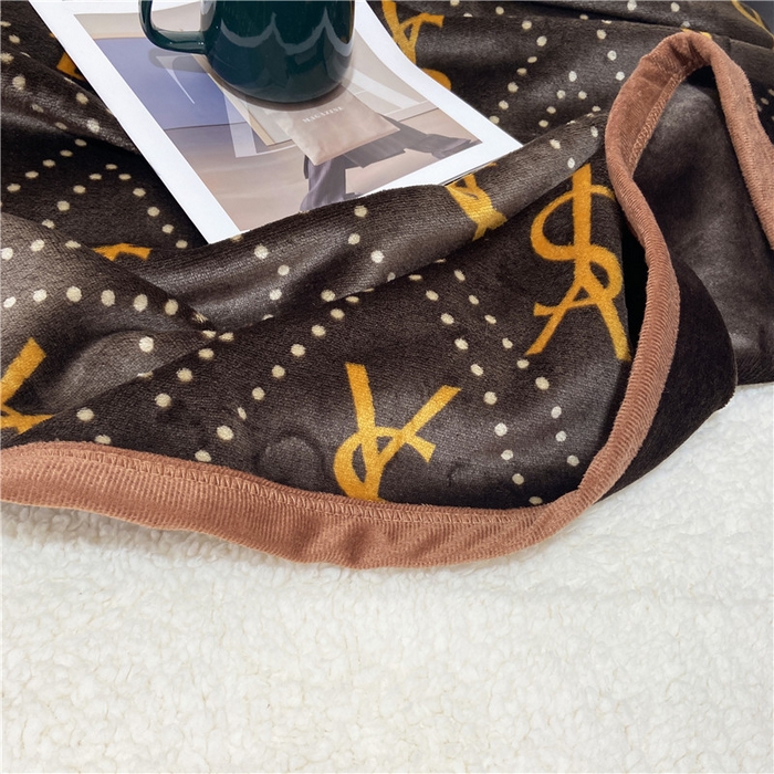 91家纺网 家纺一手货源 找家纺 卡奥2025AB版云貂绒毛毯直播爆款法莱绒休闲盖毯沙发毯午睡毯空调毯子 迷棕