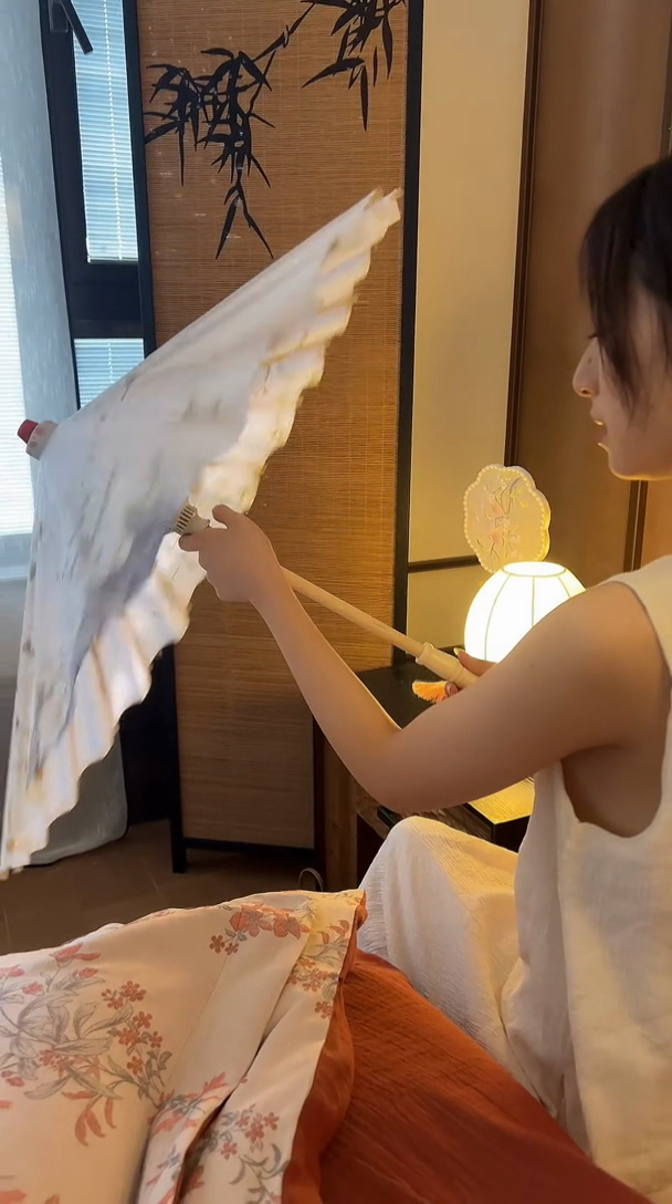 91家纺网 家纺一手货源 找家纺 （总）春皖家纺 2025新款全棉纯棉提花双层纱盘扣四件套-旗袍风系列