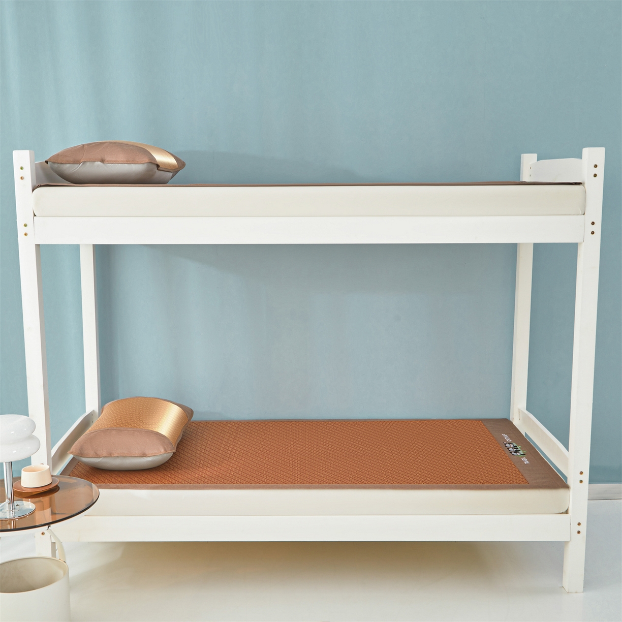 91家纺网 家纺一手货源 找家纺 绒艺席业 2025新款学生宿舍凉感藤席 萌萌熊猫-斜条纹