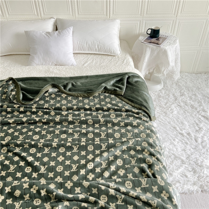 91家纺网 家纺一手货源 找家纺 卡奥2025AB版云貂绒毛毯直播爆款法莱绒休闲盖毯沙发毯午睡毯空调毯子 幻想