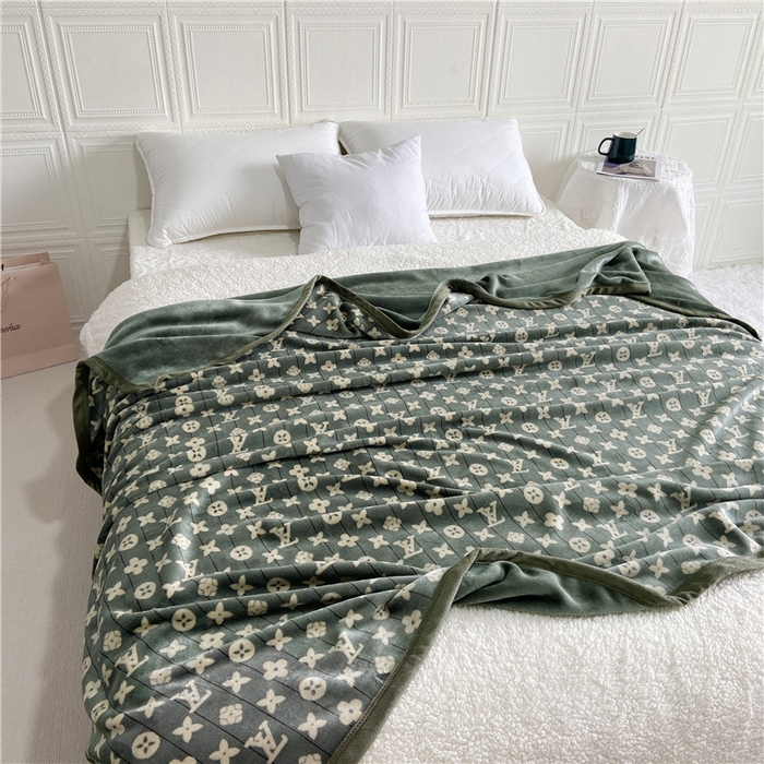 91家纺网 家纺一手货源 找家纺 卡奥2025AB版云貂绒毛毯直播爆款法莱绒休闲盖毯沙发毯午睡毯空调毯子 幻想