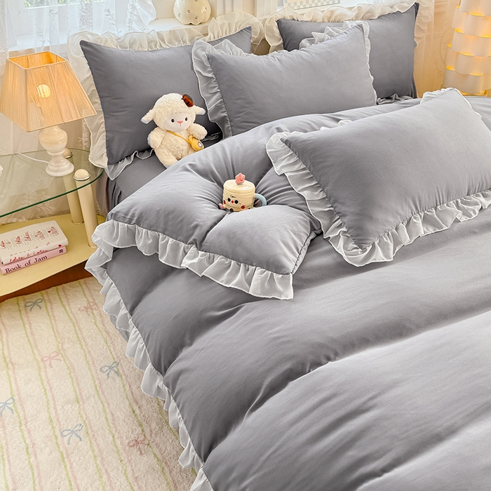 91家纺网 家纺一手货源 找家纺 博弈家纺 2025新款小清新温柔公主风加厚水洗棉床裙床上四件套 花边纯色—奶灰