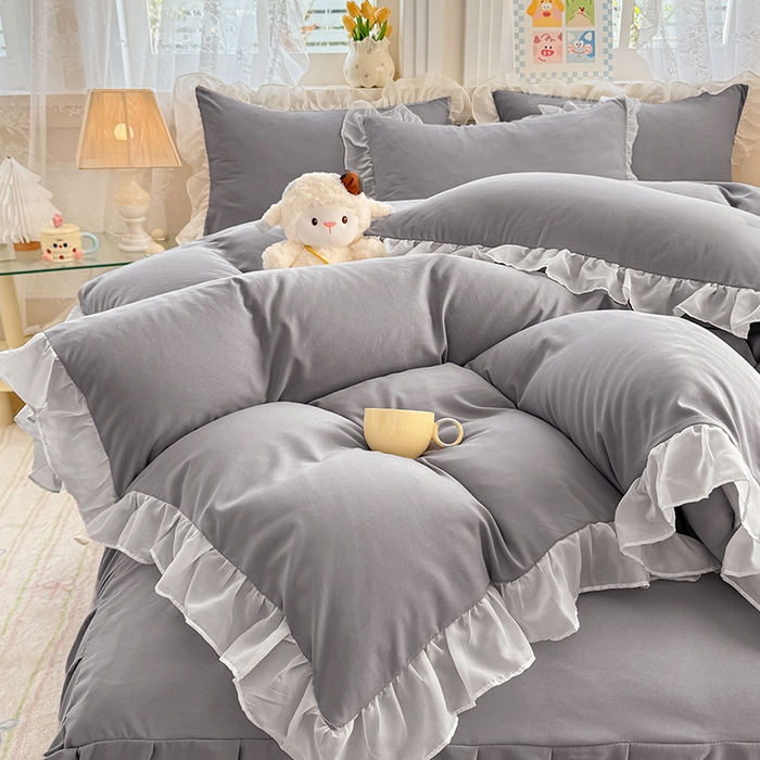 91家纺网 家纺一手货源 找家纺 博弈家纺 2025新款小清新温柔公主风加厚水洗棉床裙床上四件套 花边纯色—奶灰