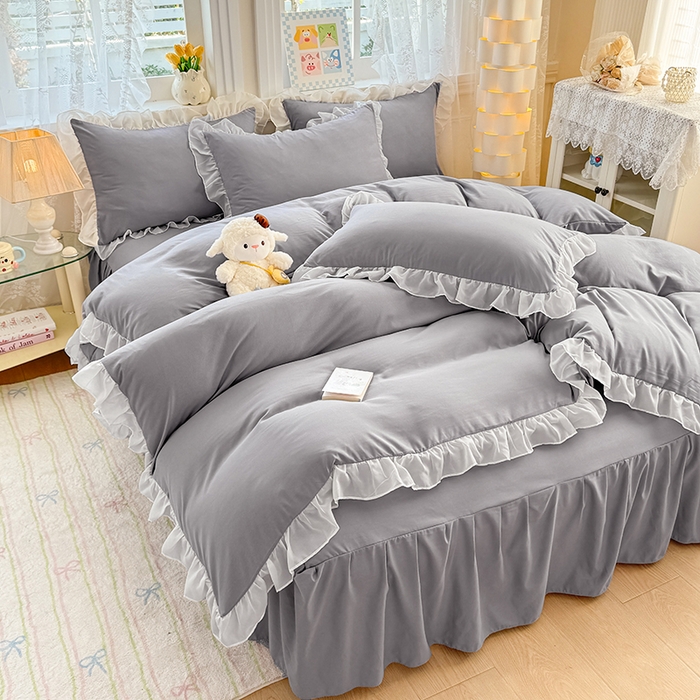 91家纺网 家纺一手货源 找家纺 博弈家纺 2025新款小清新温柔公主风加厚水洗棉床裙床上四件套 花边纯色—奶灰