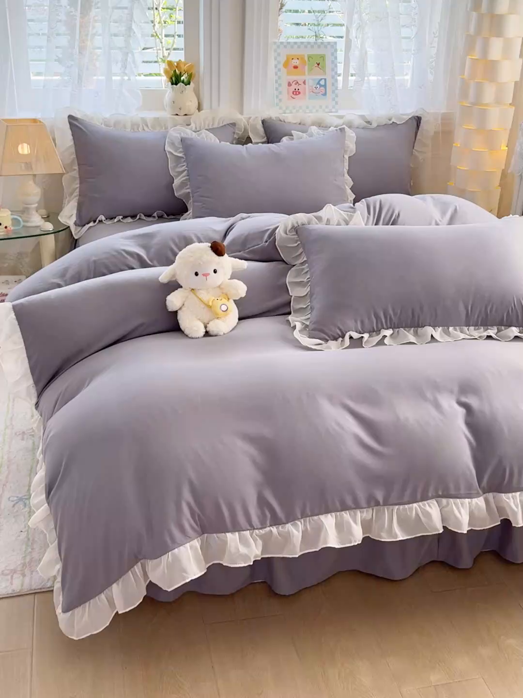 91家纺网 家纺一手货源 找家纺 博弈家纺 2025新款小清新温柔公主风加厚水洗棉床裙床上四件套 花边纯色—奶灰