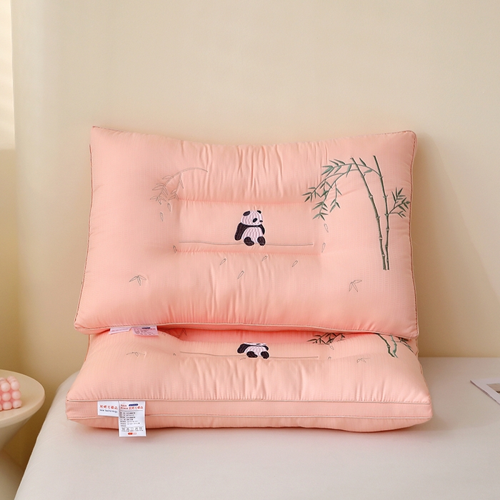 91家纺网 家纺一手货源 找家纺 （总）怡薇格枕芯2025新款熊猫刺绣亲肤护颈枕头枕芯