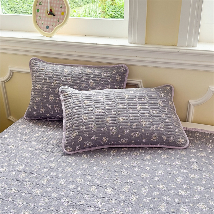 91家纺网 家纺一手货源 找家纺 芯元素 2025新款木棉绉绉纱双面可用床盖 花季