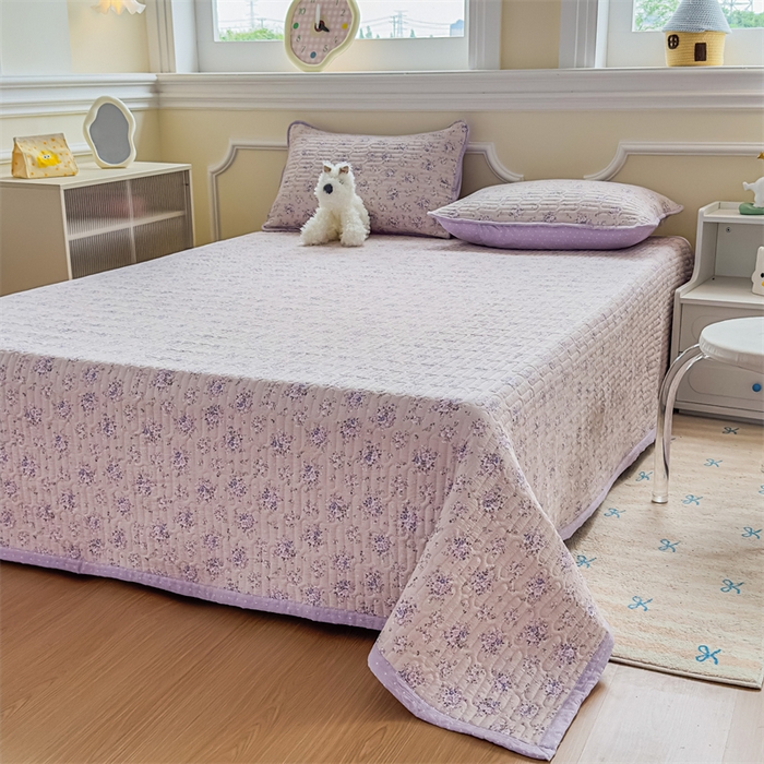 91家纺网 家纺一手货源 找家纺 芯元素 2025新款木棉绉绉纱双面可用床盖 山野栀子