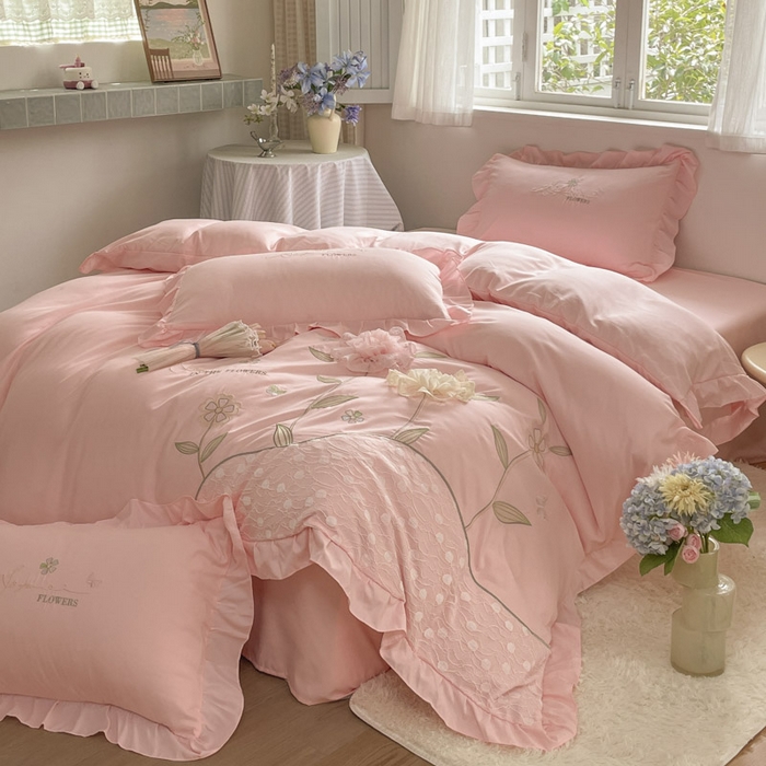 91家纺网 家纺一手货源 找家纺 ab家纺 2025新款丽芙塔水洗棉蕾丝绣花四件套 丽芙塔-梦幻粉