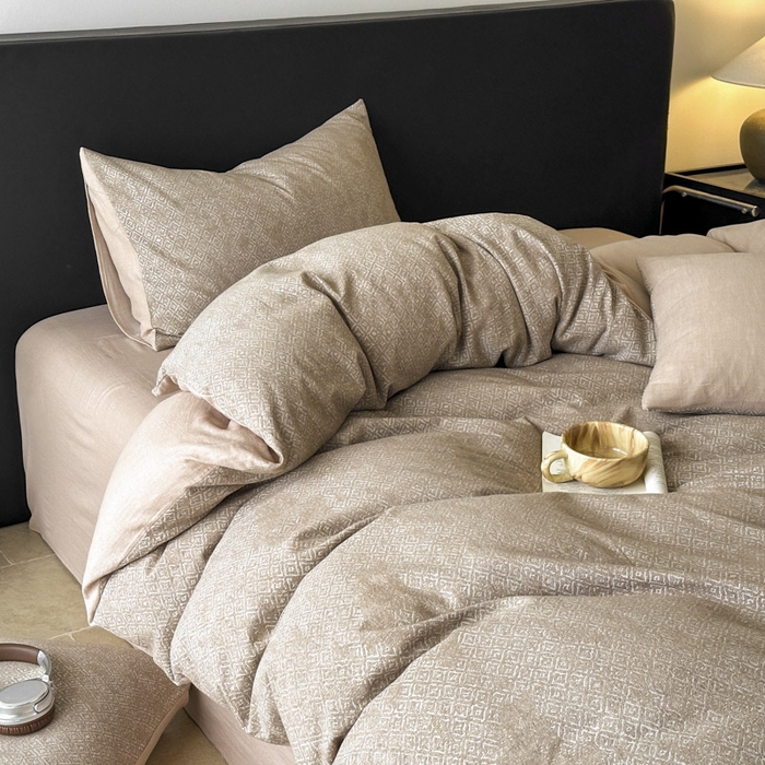 91家纺网 家纺一手货源 找家纺 ab家纺 2025新款全棉纯棉提花四件套-款式二 米卡格-浅咖