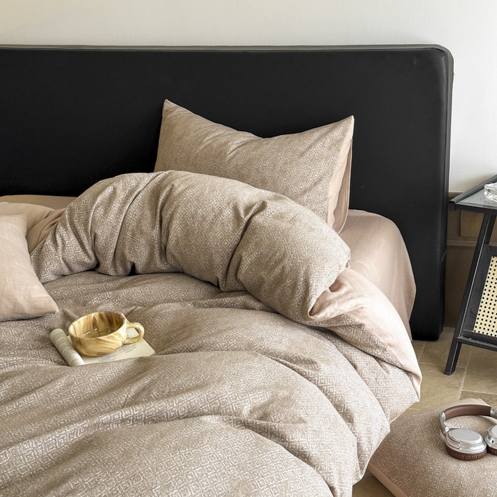 91家纺网 家纺一手货源 找家纺 ab家纺 2025新款全棉纯棉提花四件套-款式二 米卡格-浅咖