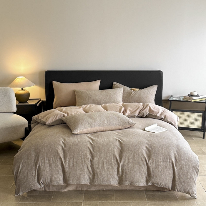 91家纺网 家纺一手货源 找家纺 ab家纺 2025新款全棉纯棉提花四件套-款式二 米卡格-浅咖