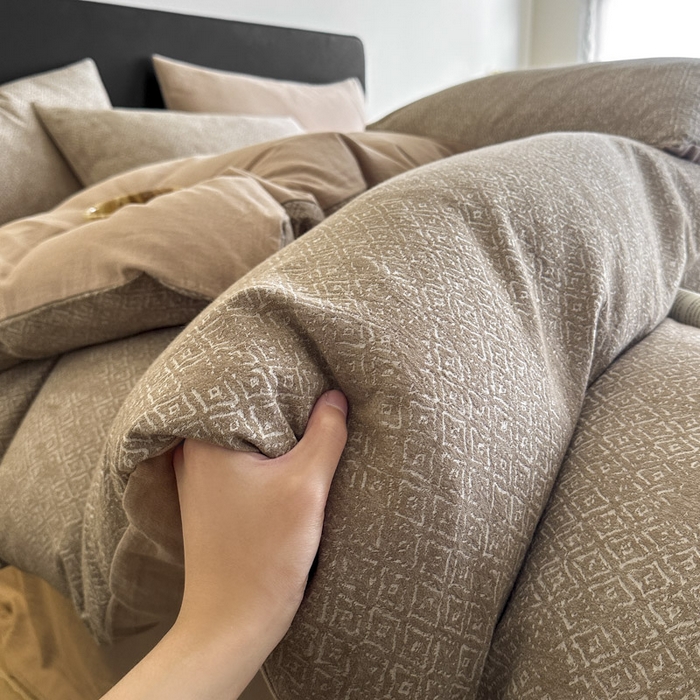 91家纺网 家纺一手货源 找家纺 ab家纺 2025新款全棉纯棉提花四件套-款式二 米卡格-浅咖