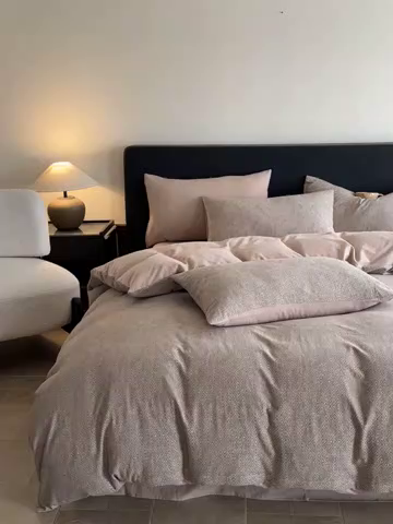 91家纺网 家纺一手货源 找家纺 ab家纺 2025新款全棉纯棉提花四件套-款式二 米卡格-浅咖