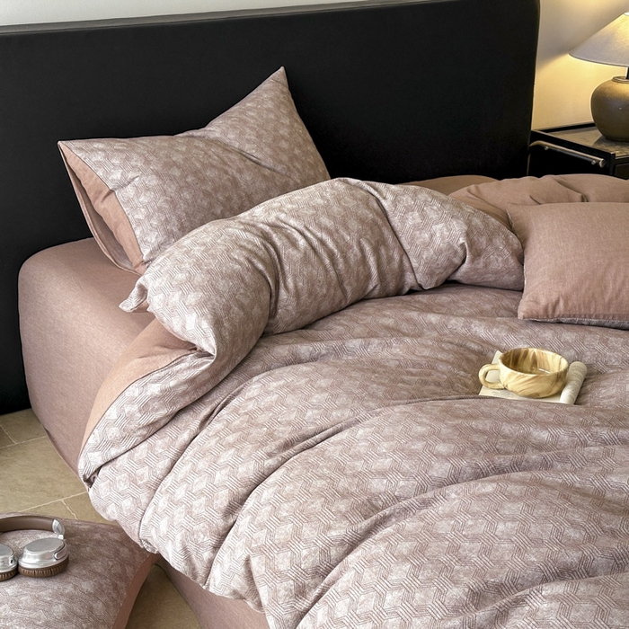 91家纺网 家纺一手货源 找家纺 ab家纺 2025新款全棉纯棉提花四件套-款式二 异想空间-红咖