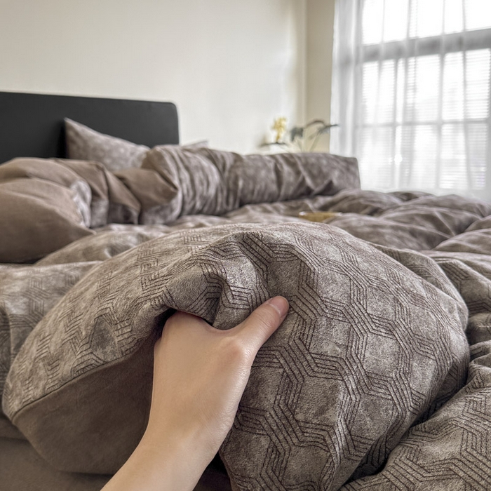 91家纺网 家纺一手货源 找家纺 ab家纺 2025新款全棉纯棉提花四件套-款式二 异想空间-深咖