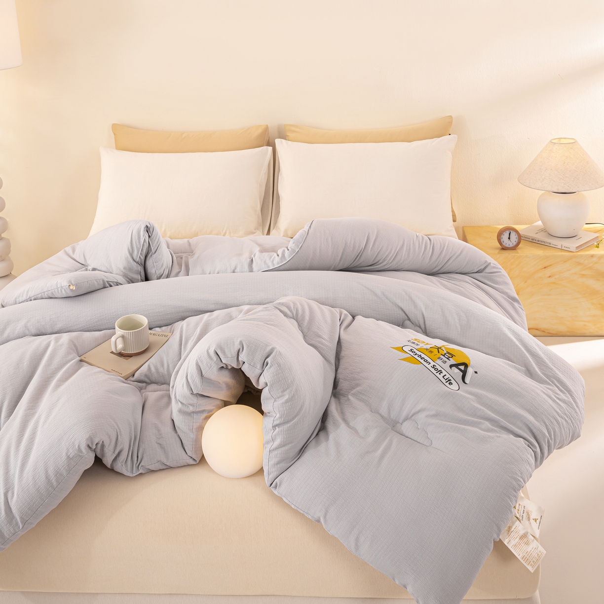 91家纺网 家纺一手货源 找家纺 风蝴蝶 2025新款云感大豆被双拼春秋被直播冬被外贸跨境被芯学生宿舍被子被芯 云岩灰