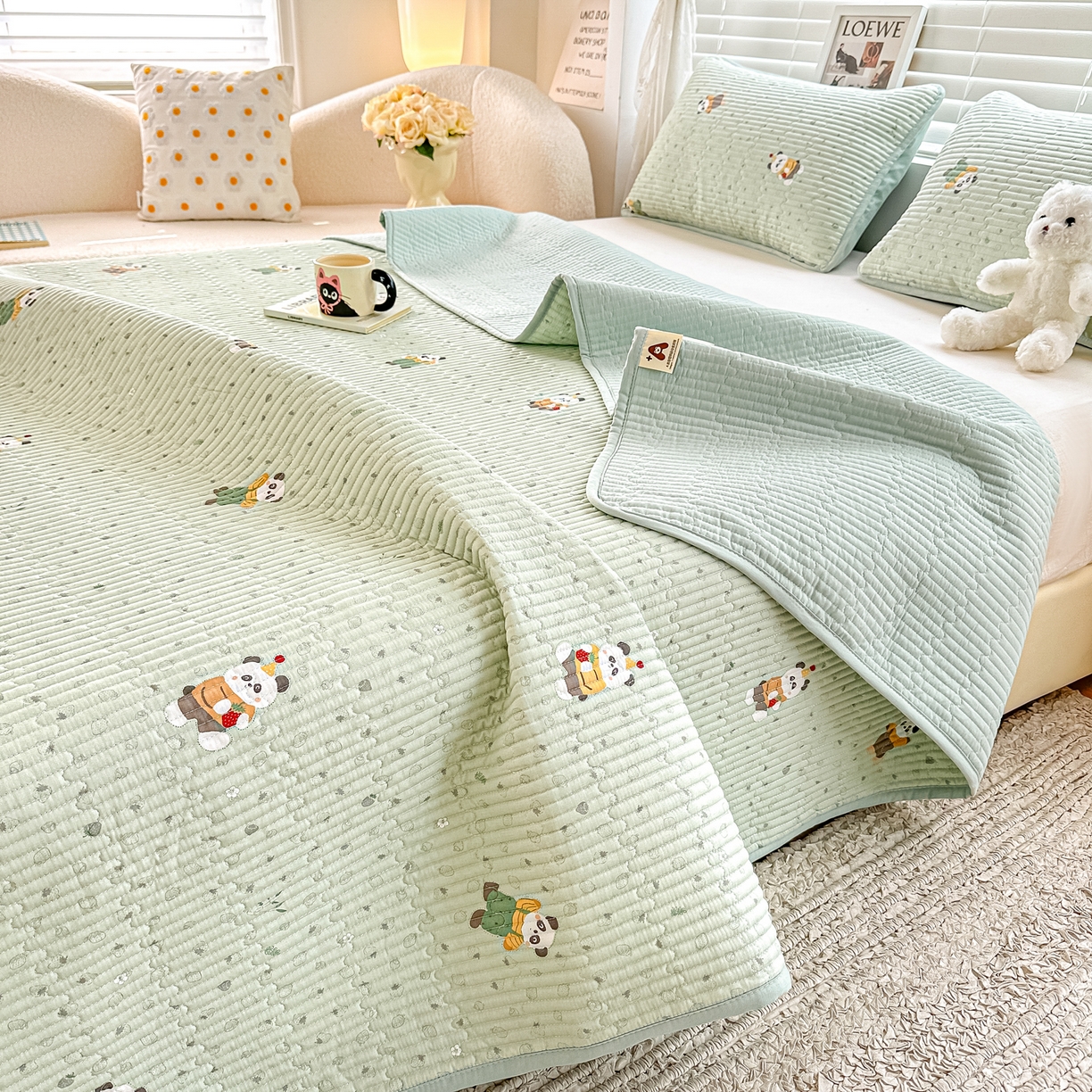 91家纺网 家纺一手货源 找家纺 橘夏家纺 2025新款全棉双层纱床盖单件全棉夹棉学生床垫榻榻米不移位床盖三件套 功夫熊猫