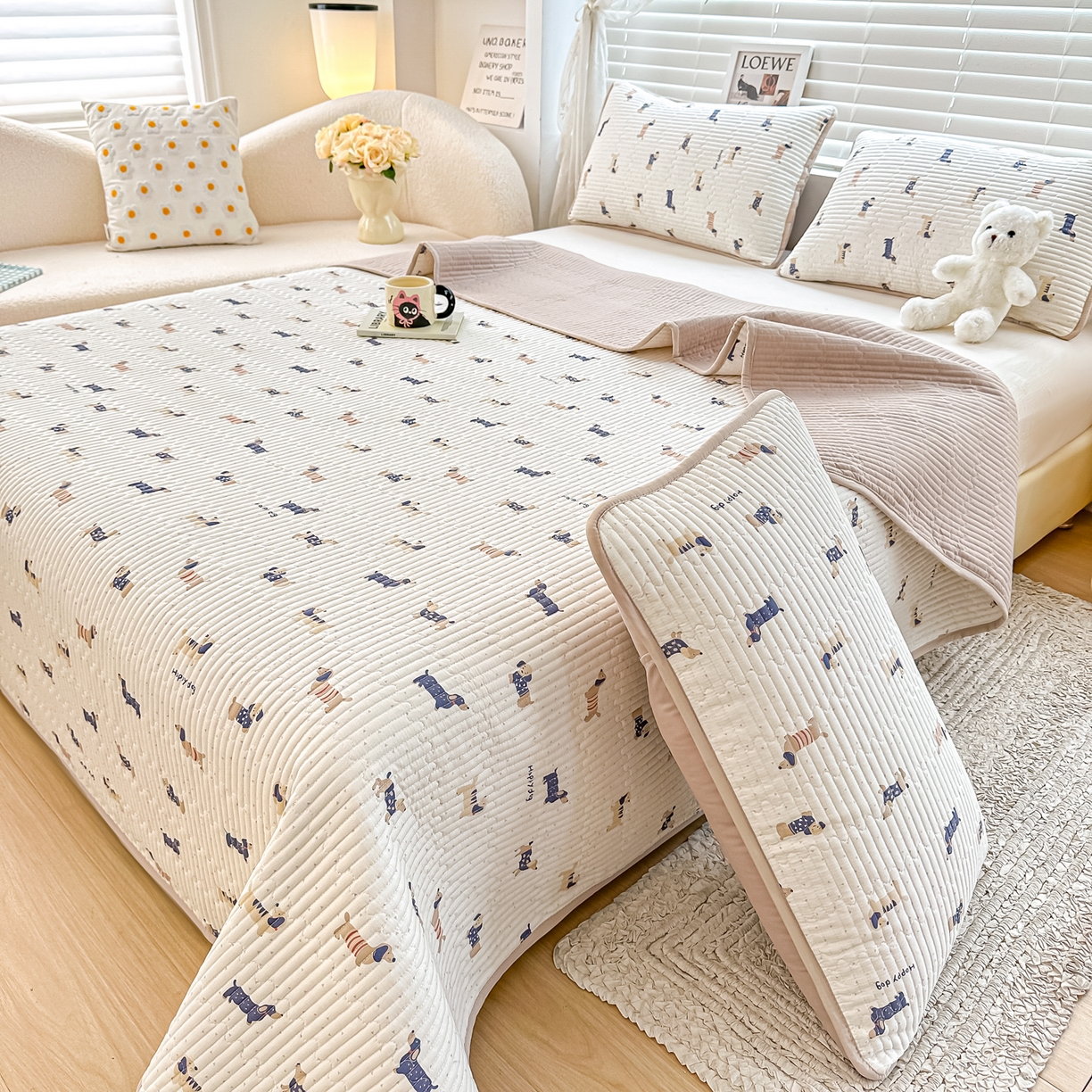 91家纺网 家纺一手货源 找家纺 橘夏家纺 2025新款全棉双层纱床盖单件全棉夹棉学生床垫榻榻米不移位床盖三件套 腊肠狗