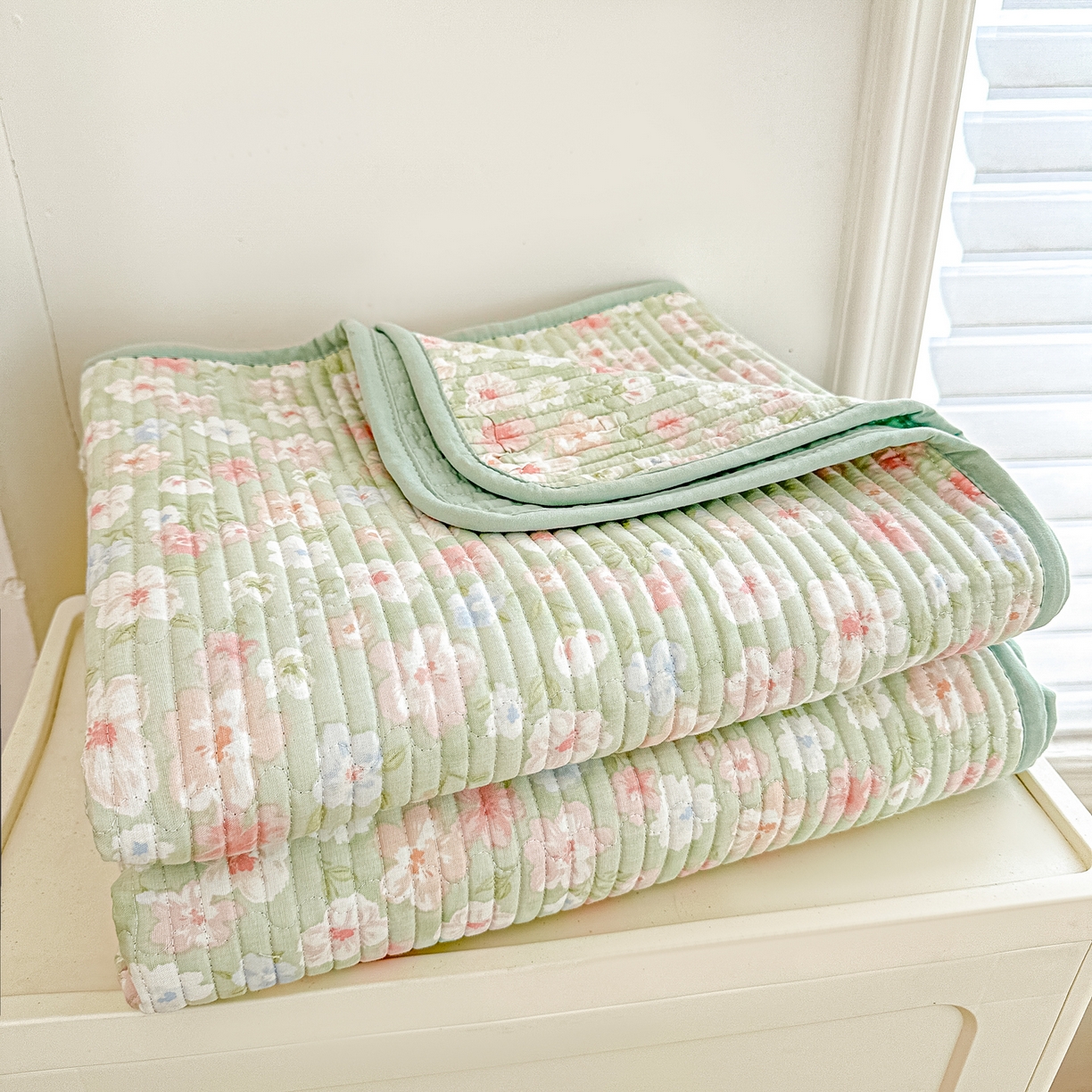 91家纺网 家纺一手货源 找家纺 橘夏家纺 2025新款全棉双层纱床盖单件全棉夹棉学生床垫榻榻米不移位床盖三件套 清桃绿