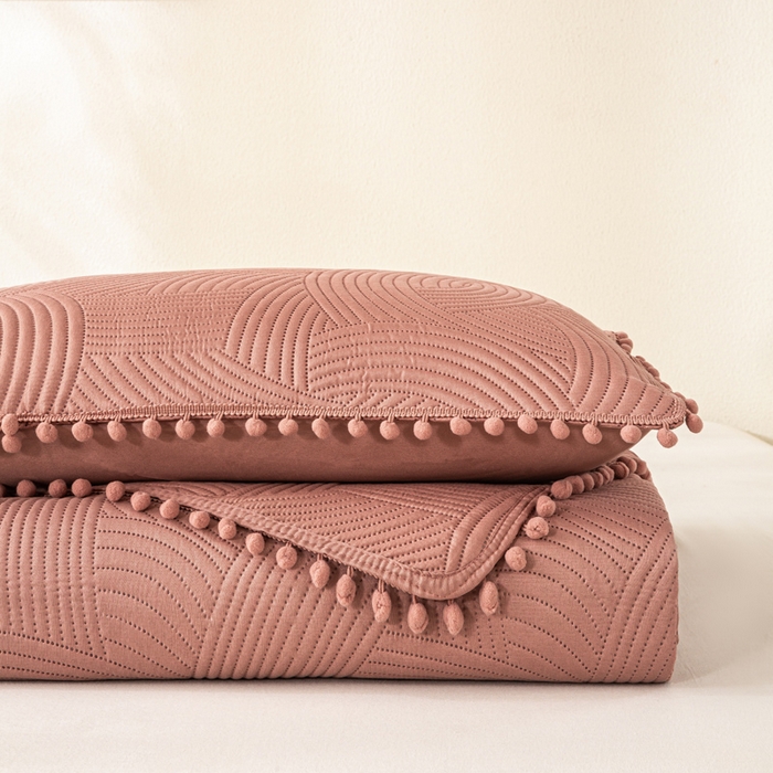 91家纺网 家纺一手货源 找家纺 （总）81号家纺 2025新款亲肤水洗棉夹棉四季款床盖三件套