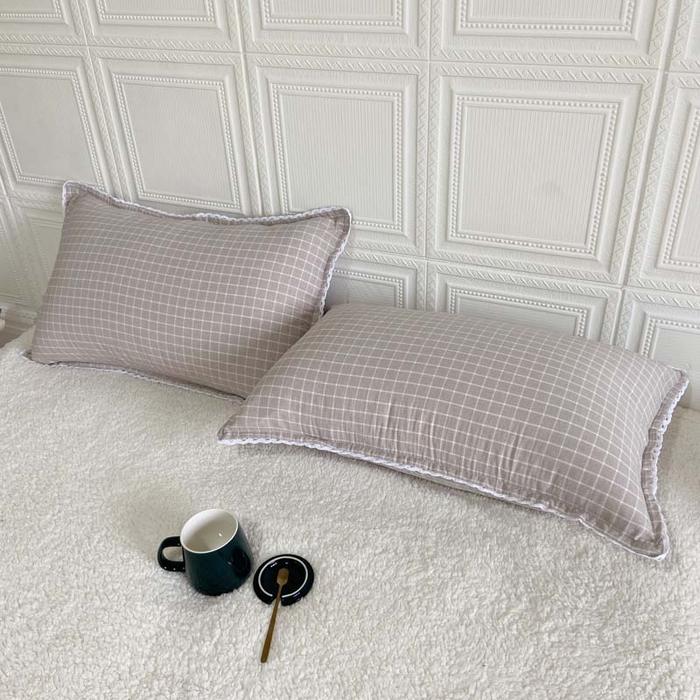 91家纺网 家纺一手货源 找家纺 卡奥家纺 2025新款A类纯棉色织枕套单枕套枕套单件 古驰-米