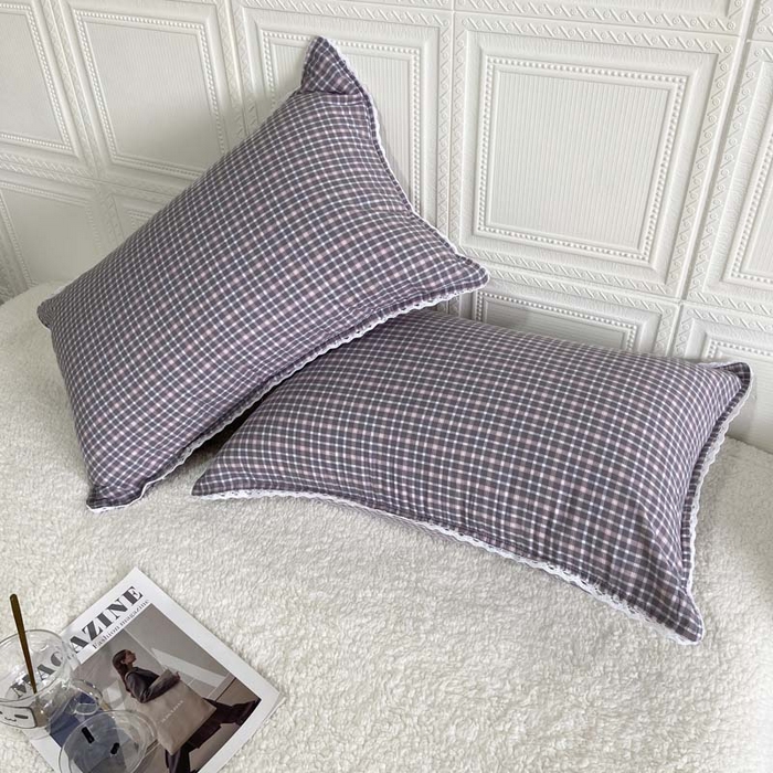 91家纺网 家纺一手货源 找家纺 卡奥家纺 2025新款A类纯棉色织枕套单枕套枕套单件 琉璃-灰小格
