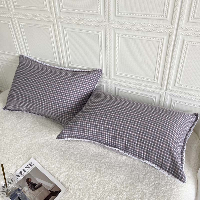 91家纺网 家纺一手货源 找家纺 卡奥家纺 2025新款A类纯棉色织枕套单枕套枕套单件 琉璃-灰小格