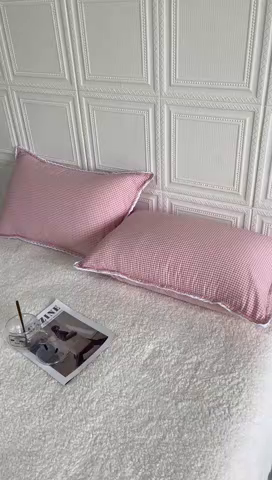 91家纺网 家纺一手货源 找家纺 卡奥家纺 2025新款A类纯棉色织枕套单枕套枕套单件 罗意威-粉