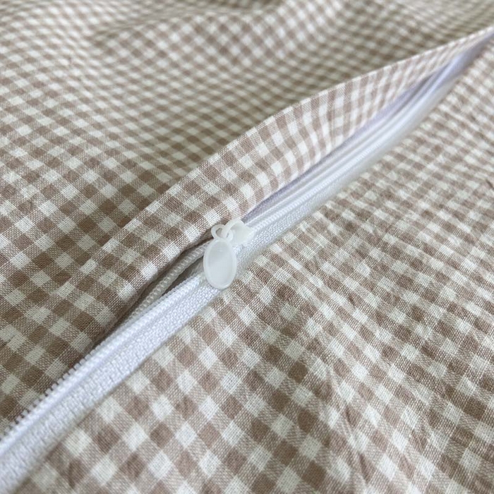 91家纺网 家纺一手货源 找家纺 卡奥家纺 2025新款A类纯棉色织枕套单枕套枕套单件 罗意威-米