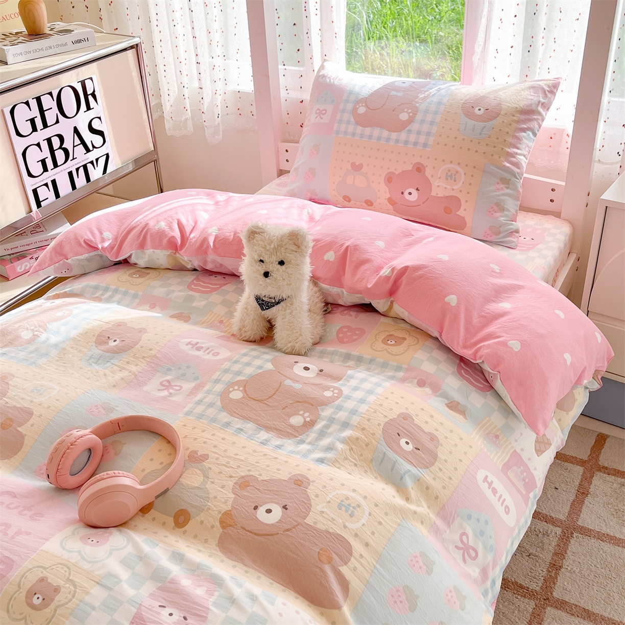 91家纺网 家纺一手货源 找家纺 盛秋家纺 2025新款水洗棉卡通学生小三套套件 萌宠乐园+粉爱心