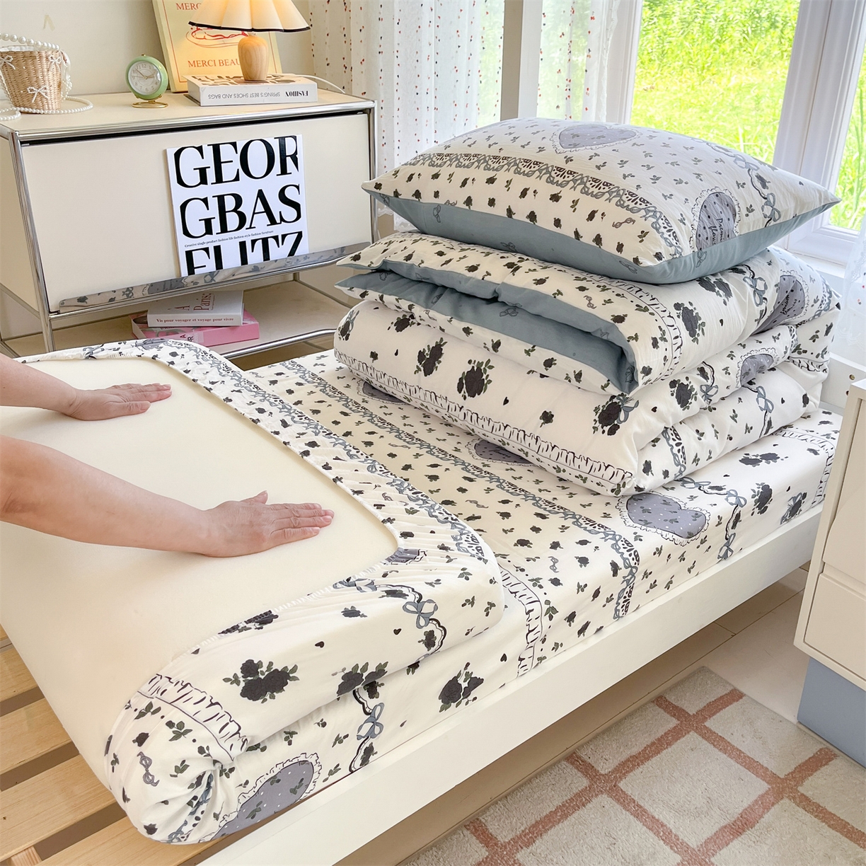 盛秋家纺 2025新款水洗棉卡通学生小三套套件 着迷+爱心结