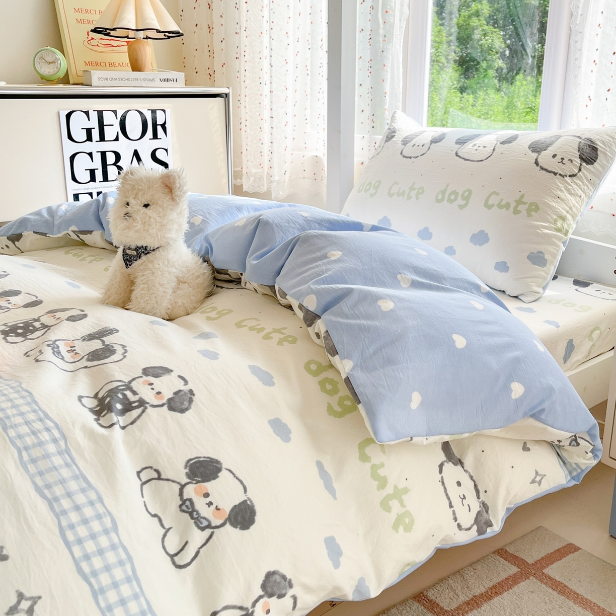 91家纺网 家纺一手货源 找家纺 盛秋家纺 2025新款水洗棉卡通学生小三套套件 欢乐狗+蓝爱心