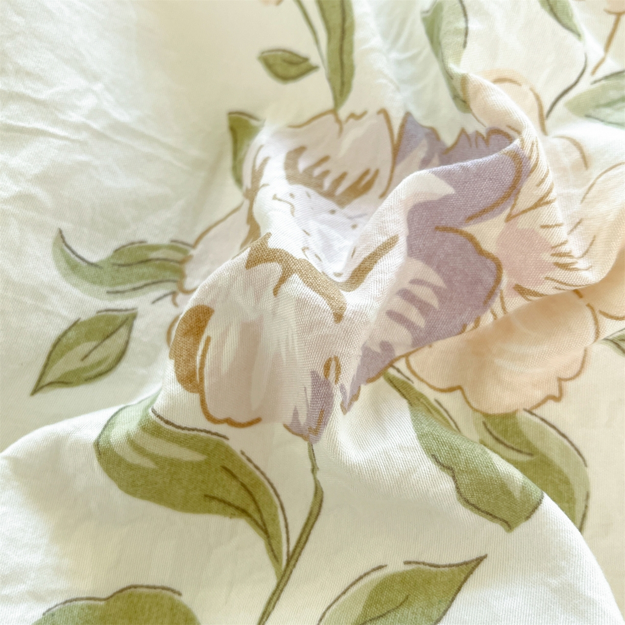 91家纺网 家纺一手货源 找家纺 盛秋家纺 2025新款水洗棉卡通学生小三套套件 铃兰+绿叶