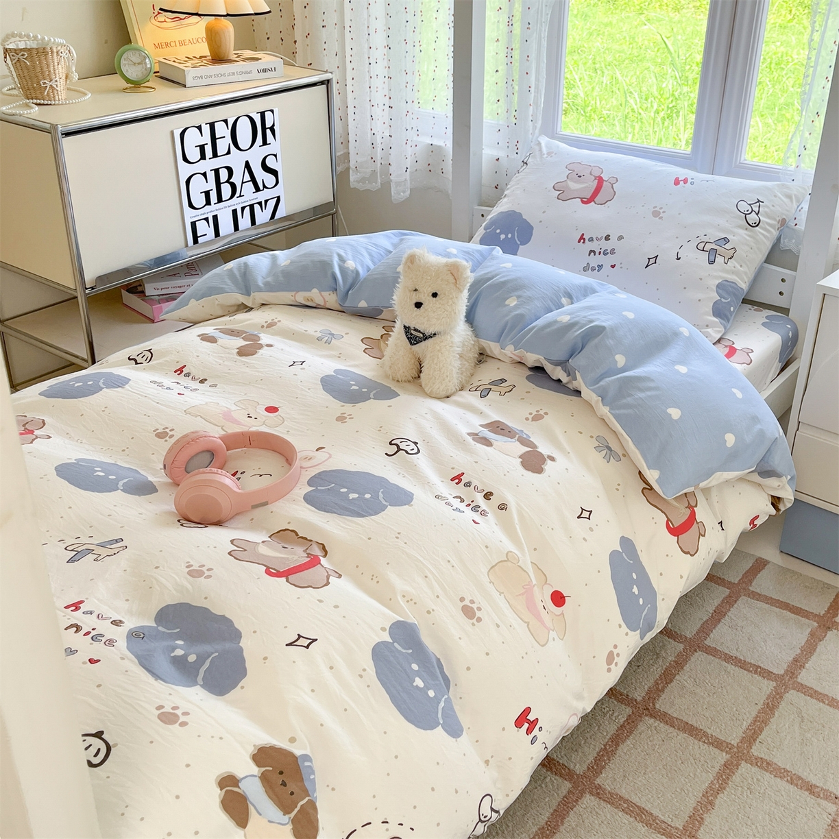 91家纺网 家纺一手货源 找家纺 盛秋家纺 2025新款水洗棉卡通学生小三套套件 开心乐园+蓝爱心