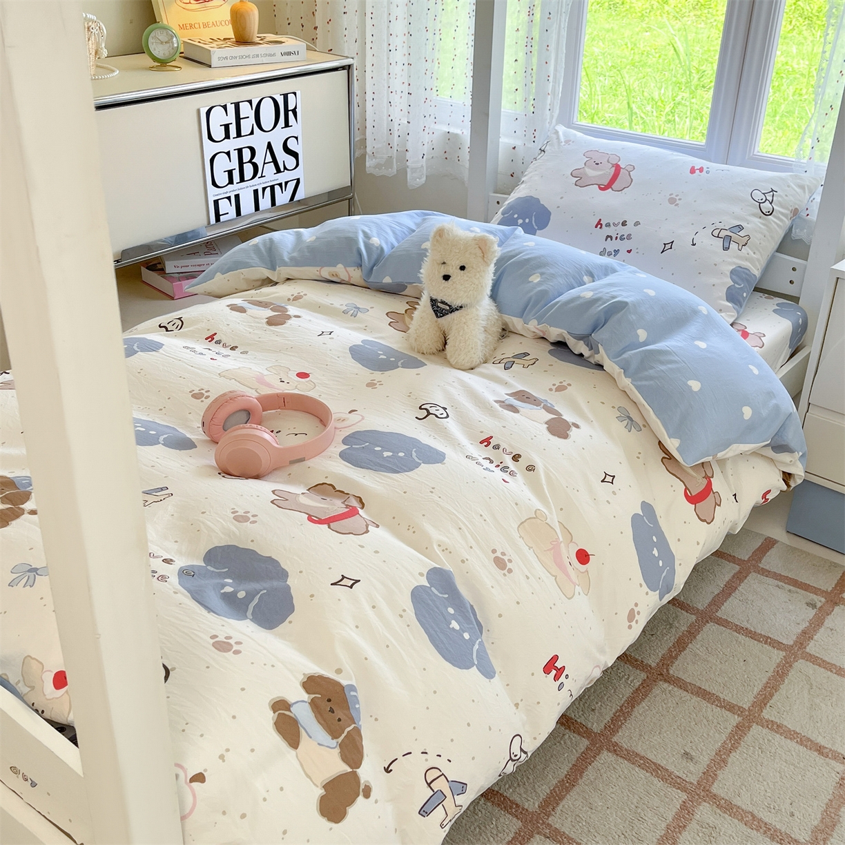 91家纺网 家纺一手货源 找家纺 盛秋家纺 2025新款水洗棉卡通学生小三套套件 开心乐园+蓝爱心