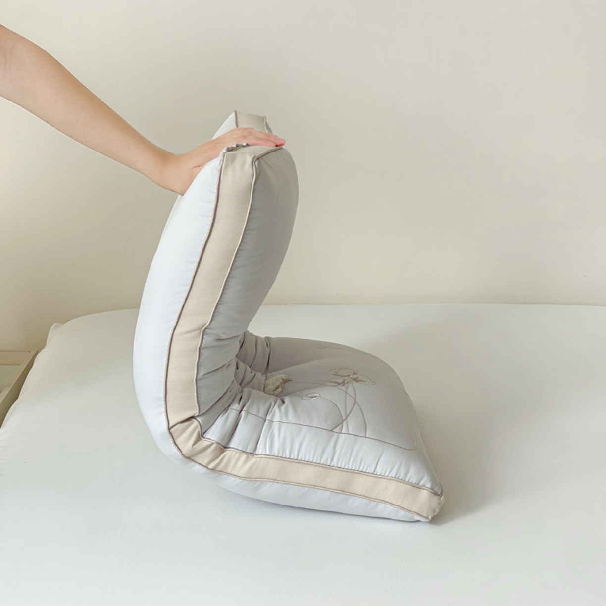 91家纺网 家纺一手货源 找家纺 爱尚家枕芯 2025新款棉花亲肤枕枕头枕芯 灰色