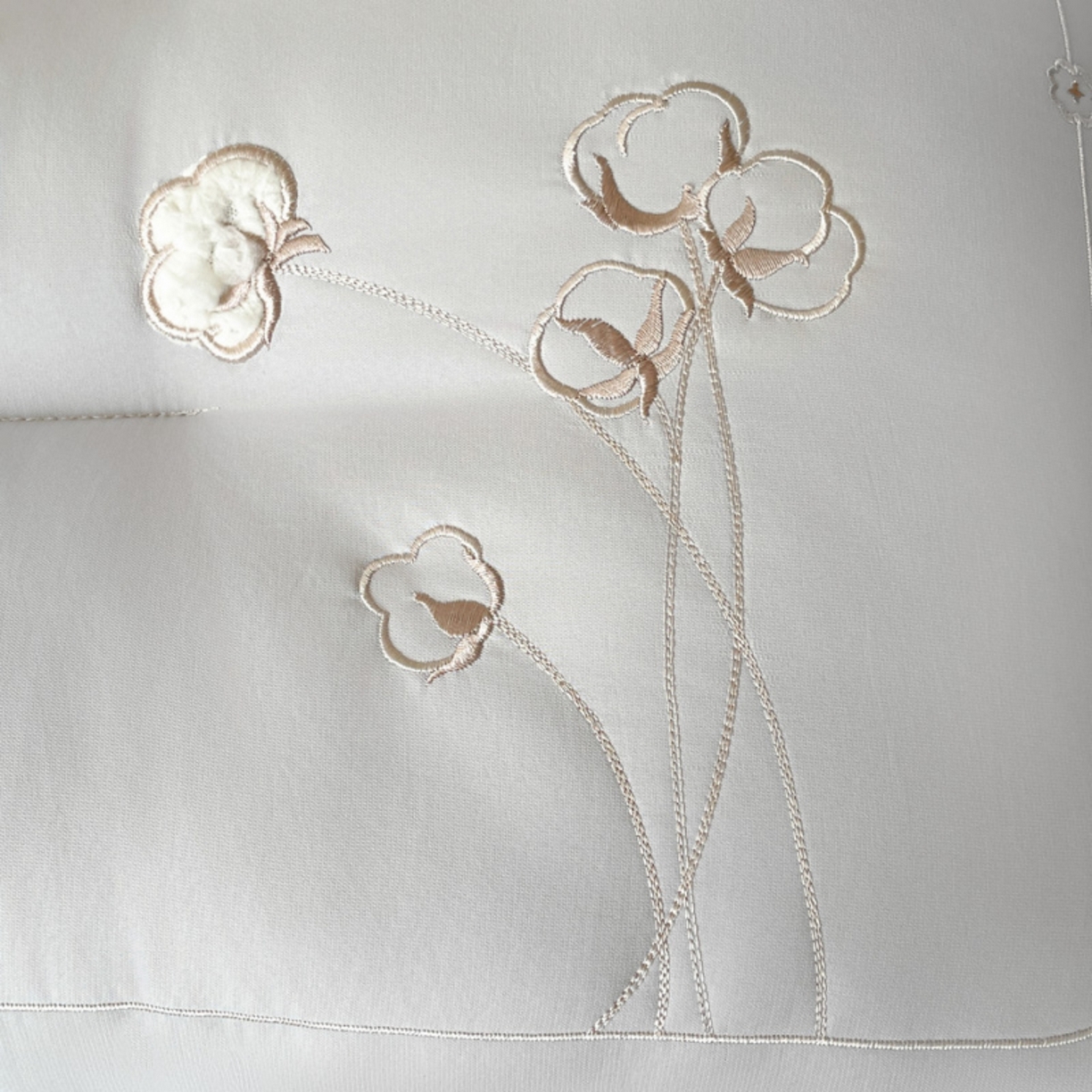 91家纺网 家纺一手货源 找家纺 爱尚家枕芯 2025新款棉花亲肤枕枕头枕芯 灰色