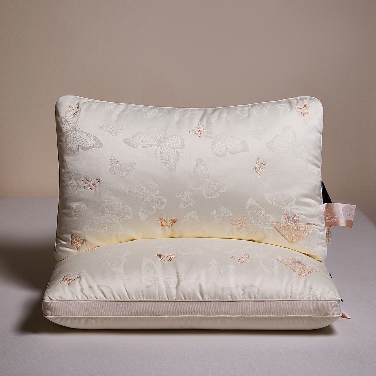 爱尚家枕芯 2025新款欧式刺绣护颈软枕枕头枕芯 白色