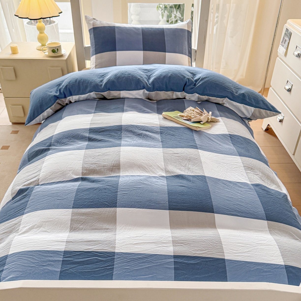 91家纺网 家纺一手货源 找家纺 盛秋家纺 2025新款水洗棉格子学生小三套套件 蓝大格+宾利蓝