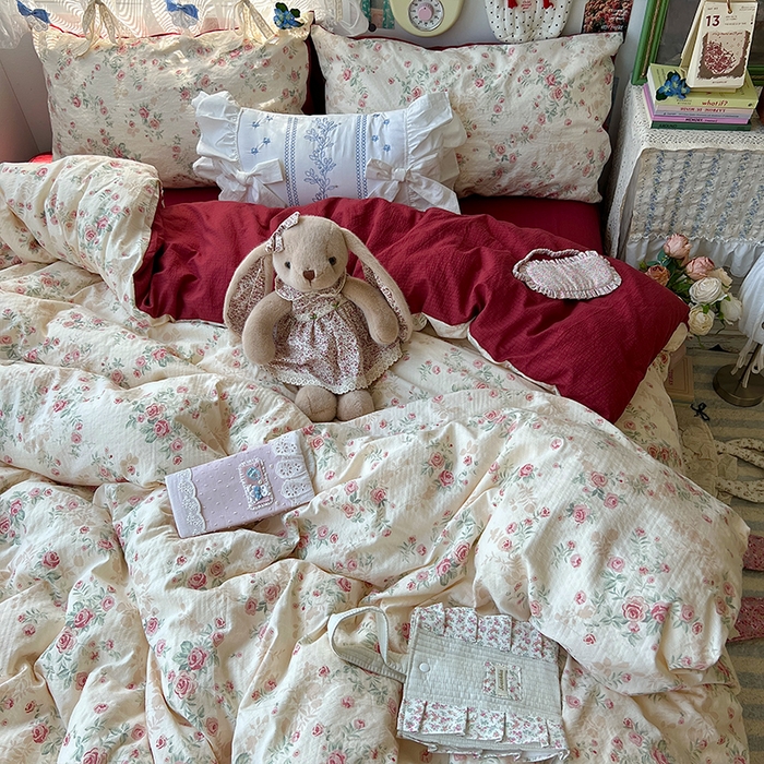 91家纺网 家纺一手货源 找家纺 原素 2025学生季仙女小花卉水洗棉四件套 复古玫瑰