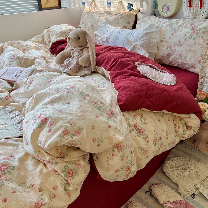 91家纺网 家纺一手货源 找家纺 原素 2025学生季仙女小花卉水洗棉四件套 复古玫瑰